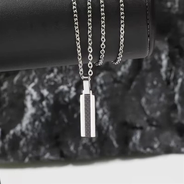 Fashion Charm Stainless Steel Pendant Chain Necklace Waterproof Necklace